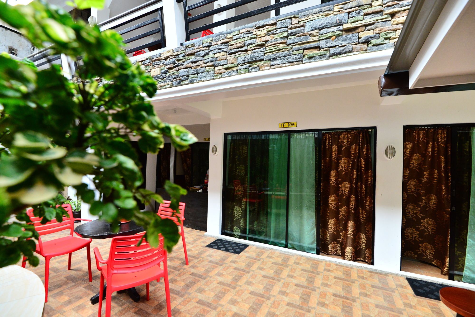 Travellers Pad Boracay Pansiyon Balabag  Dış mekan fotoğraf